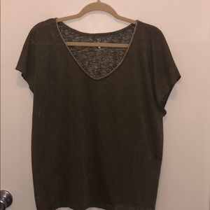 V neck top